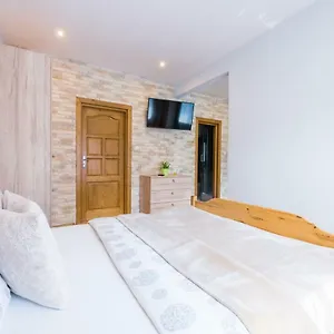 A&b Ii Apartament